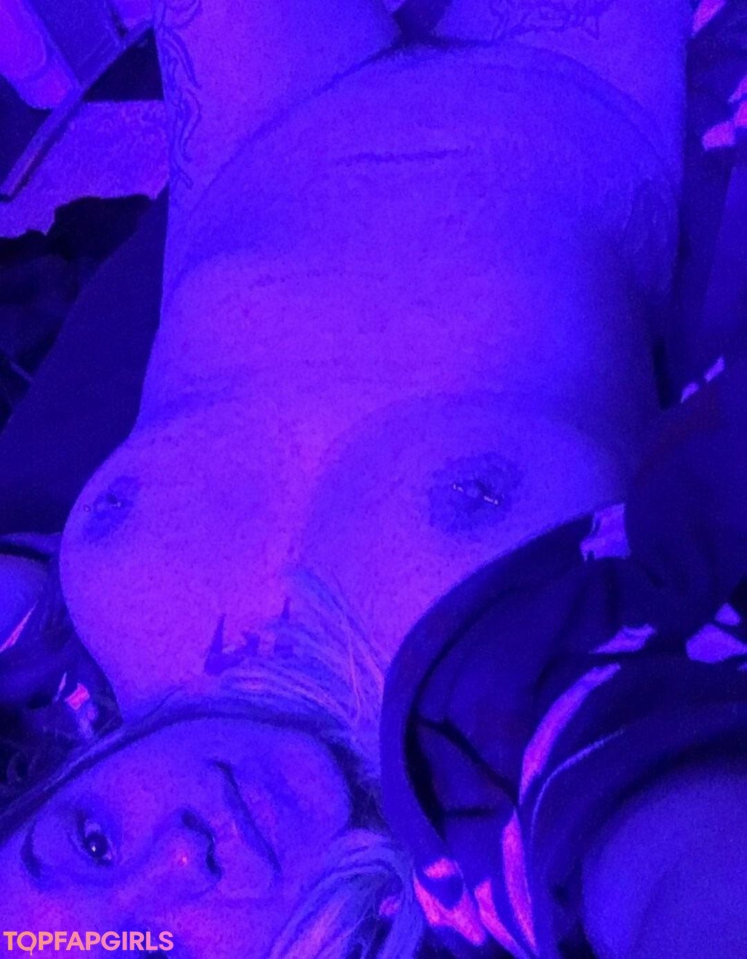 Foto desnuda filtrada de OnlyFans de Ashessmokahontas #71 Foto desnuda filtrada de OnlyFans de Ashessmokahontas #71