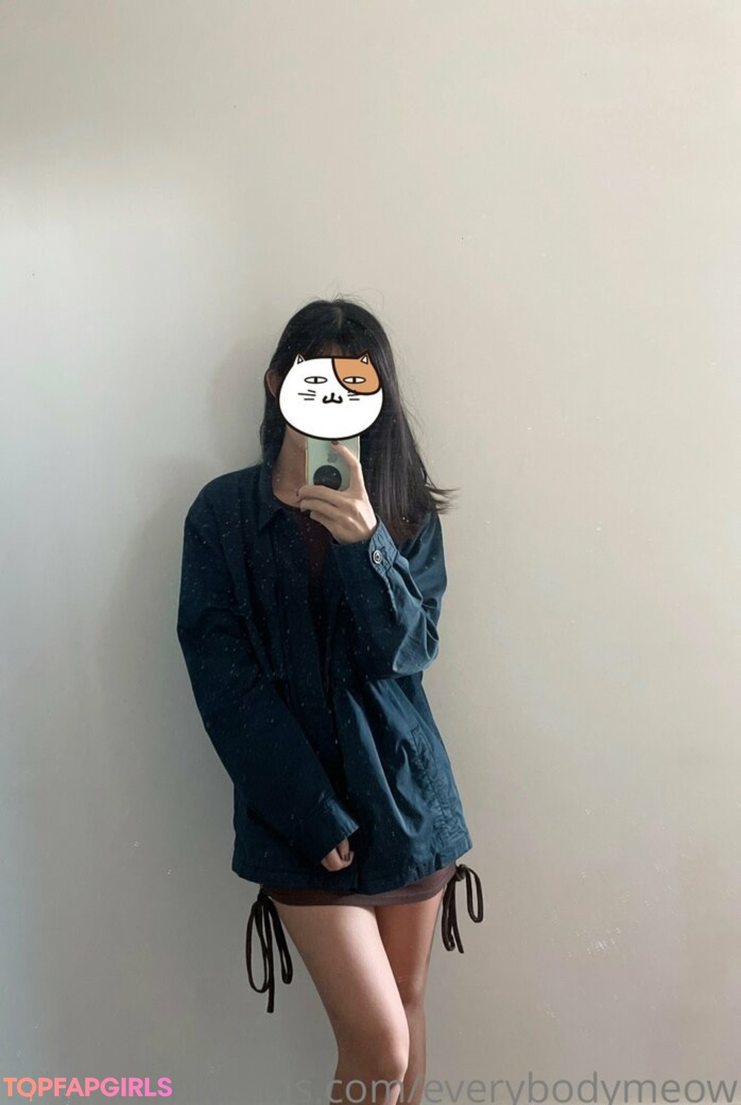 Foto desnuda filtrada de OnlyFans de Everybodymeow #44 Foto desnuda filtrada de OnlyFans de Everybodymeow #44