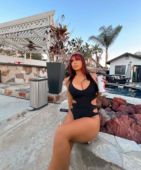 Thestarvasquez