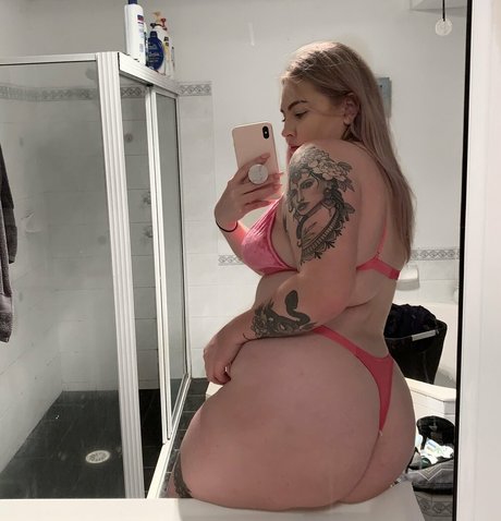 Madxrosey
