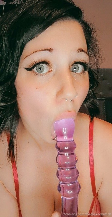 Foto desnuda filtrada de OnlyFans de Thatbakedwitcch