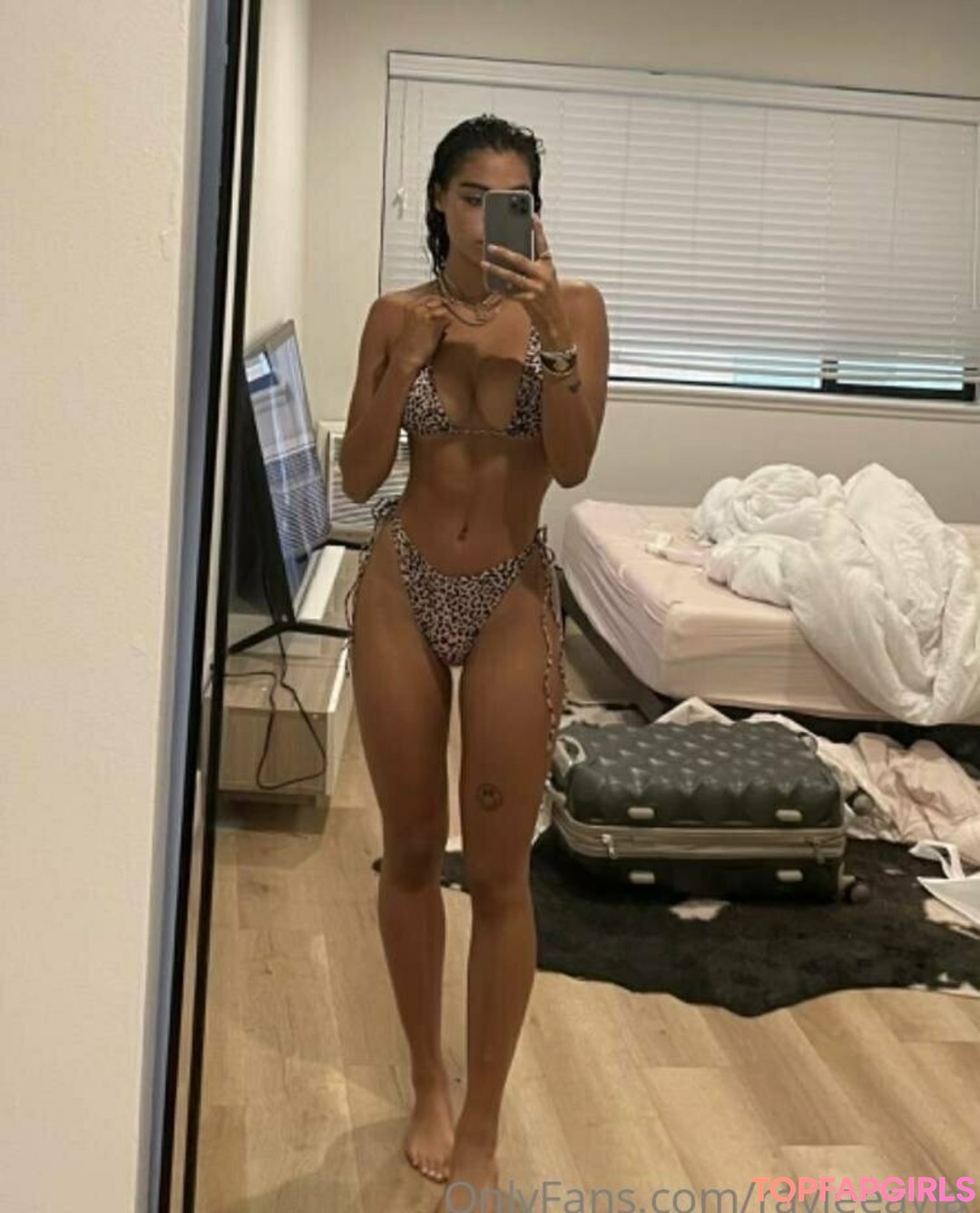 Foto desnuda filtrada de OnlyFans de Rayleeayla #19 Foto desnuda filtrada de OnlyFans de Rayleeayla #19