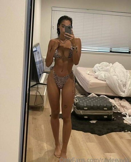 Foto desnuda filtrada de OnlyFans de Rayleeayla