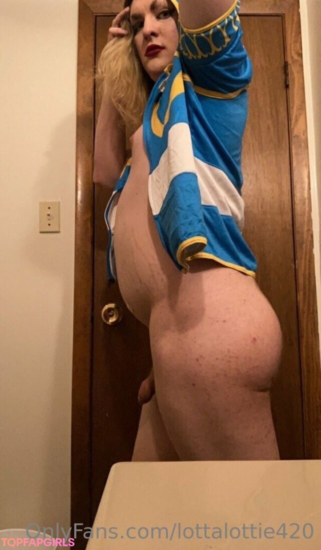 Foto desnuda filtrada de OnlyFans de Lottalottie420 #20 Foto desnuda filtrada de OnlyFans de Lottalottie420 #20