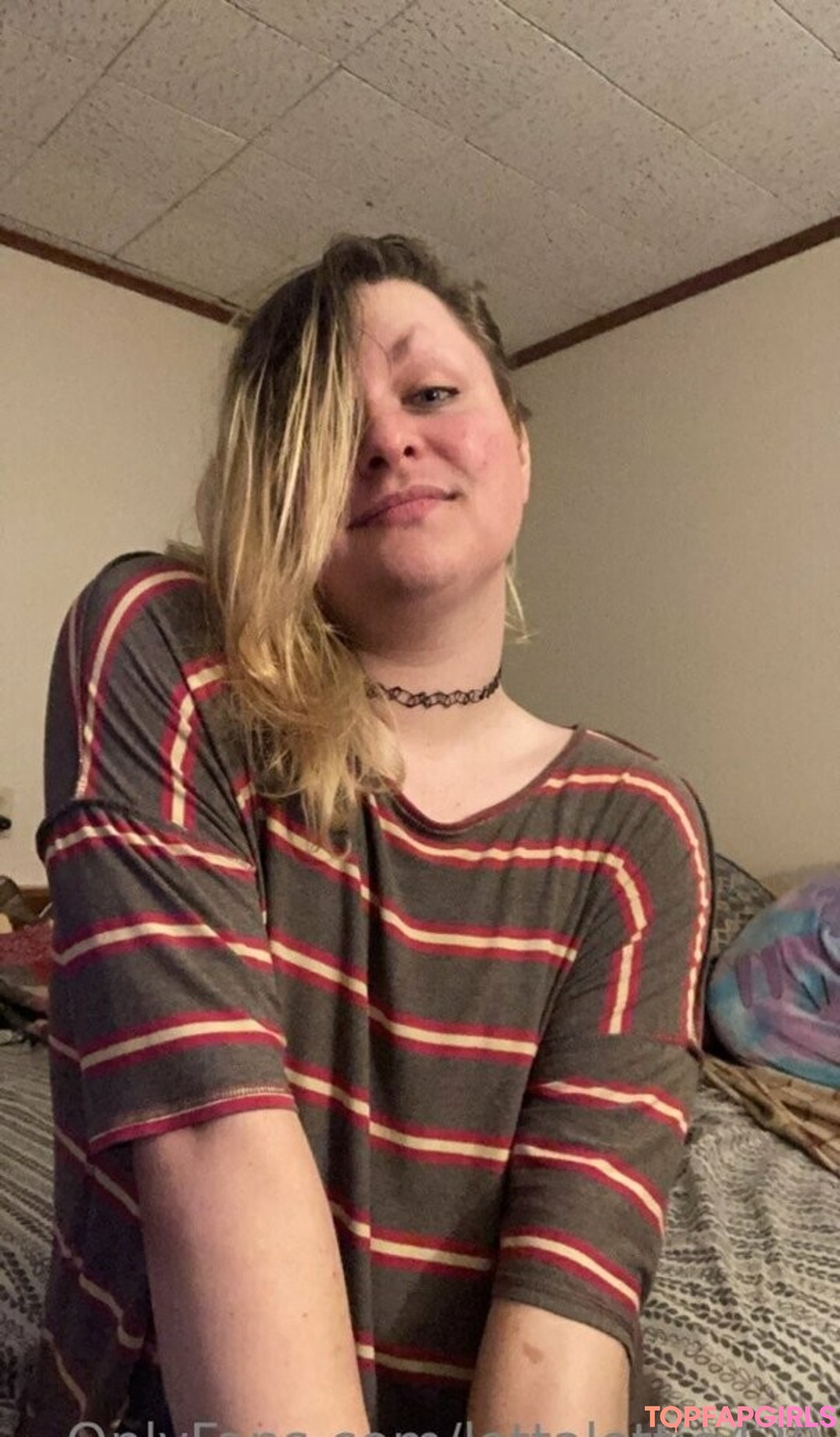 Foto desnuda filtrada de OnlyFans de Lottalottie420 #22 Foto desnuda filtrada de OnlyFans de Lottalottie420 #22