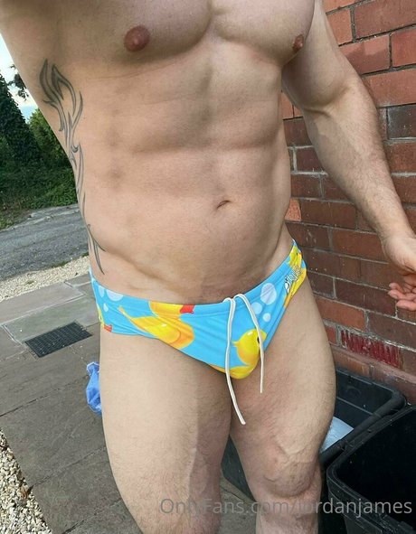 Foto desnuda filtrada de OnlyFans de Jordanjames