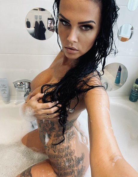Foto desnuda filtrada de OnlyFans de Blackbeautys2020