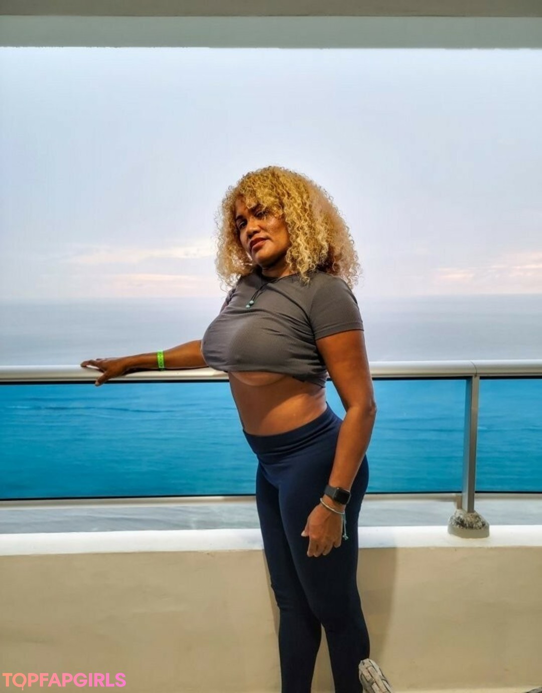 Foto desnuda filtrada de OnlyFans de Mango Maddy #7 Foto desnuda filtrada de OnlyFans de Mango Maddy #7