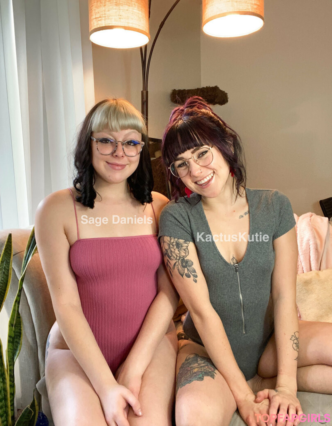 Foto desnuda filtrada de OnlyFans de Bbygirlsage #124 Foto desnuda filtrada de OnlyFans de Bbygirlsage #124