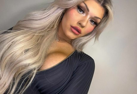 Mayakellzz