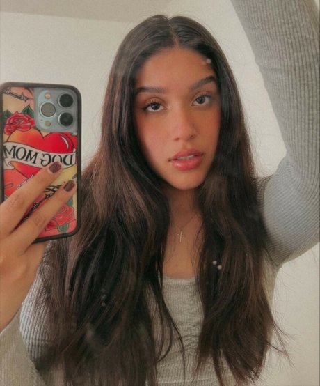 Virginhottie