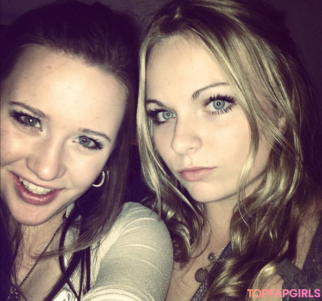 Foto desnuda filtrada de OnlyFans de Maton Twins #34 Foto desnuda filtrada de OnlyFans de Maton Twins #34