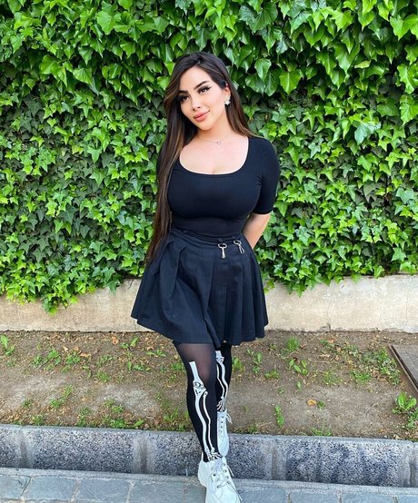 Vai Monroe