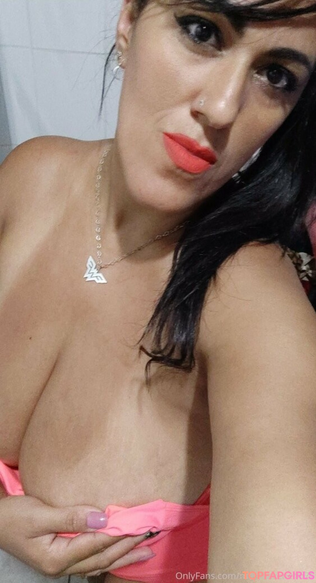 Foto desnuda filtrada de OnlyFans de Meninaveneno75 #34 Foto desnuda filtrada de OnlyFans de Meninaveneno75 #34