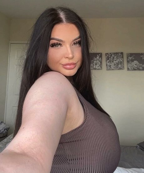 Foto desnuda filtrada de OnlyFans de Katie Kerman