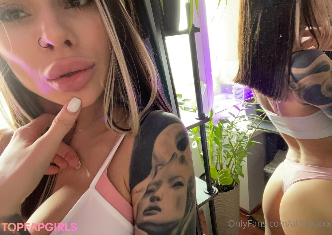 Foto desnuda filtrada de OnlyFans de Aliceluxxx #42 Foto desnuda filtrada de OnlyFans de Aliceluxxx #42