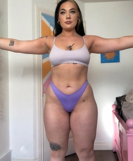 Foto desnuda filtrada de OnlyFans de Beesbooty