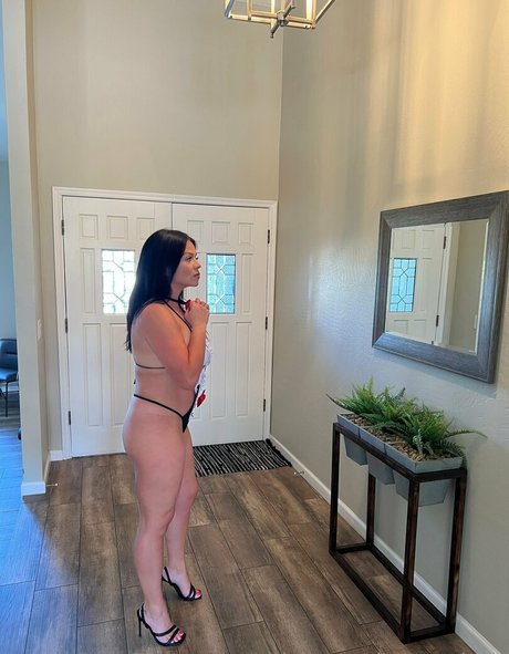 Spicycouplenextdoor