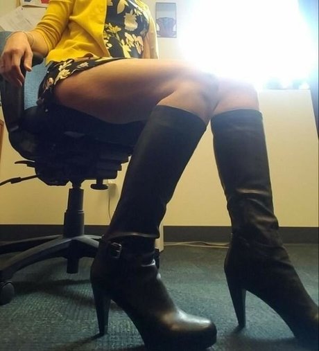 Office Sluts
