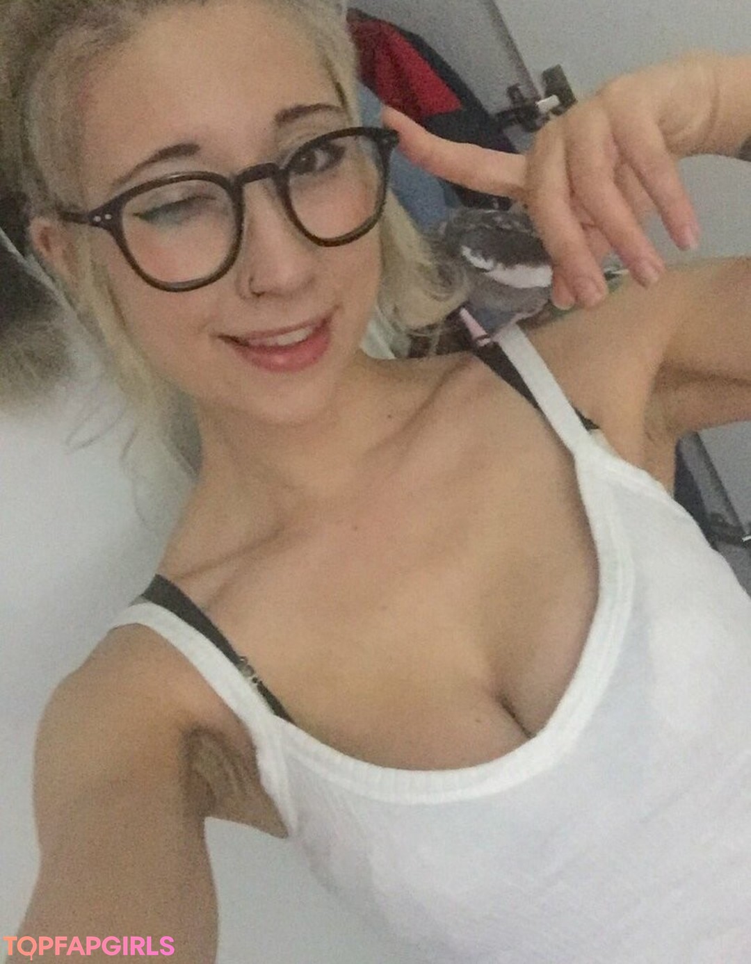 Foto desnuda filtrada de OnlyFans de Sinneddonut #14 Foto desnuda filtrada de OnlyFans de Sinneddonut #14
