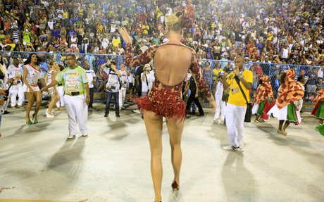 Ana Hickmann