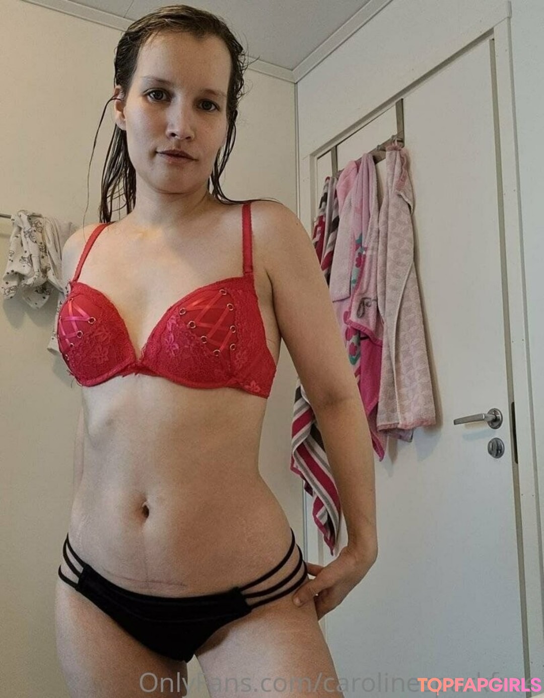 Foto desnuda filtrada de OnlyFans de Carolinesparkfree #7 Foto desnuda filtrada de OnlyFans de Carolinesparkfree #7