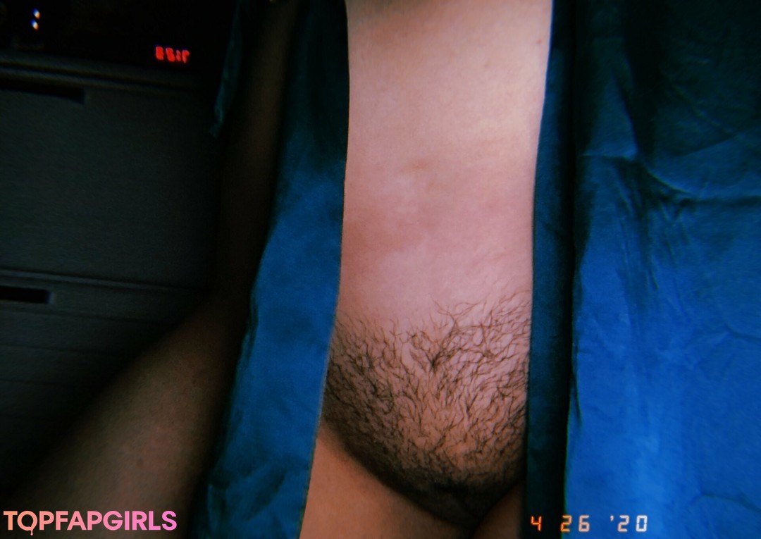 Foto desnuda filtrada de OnlyFans de Catandbean #5 Foto desnuda filtrada de OnlyFans de Catandbean #5