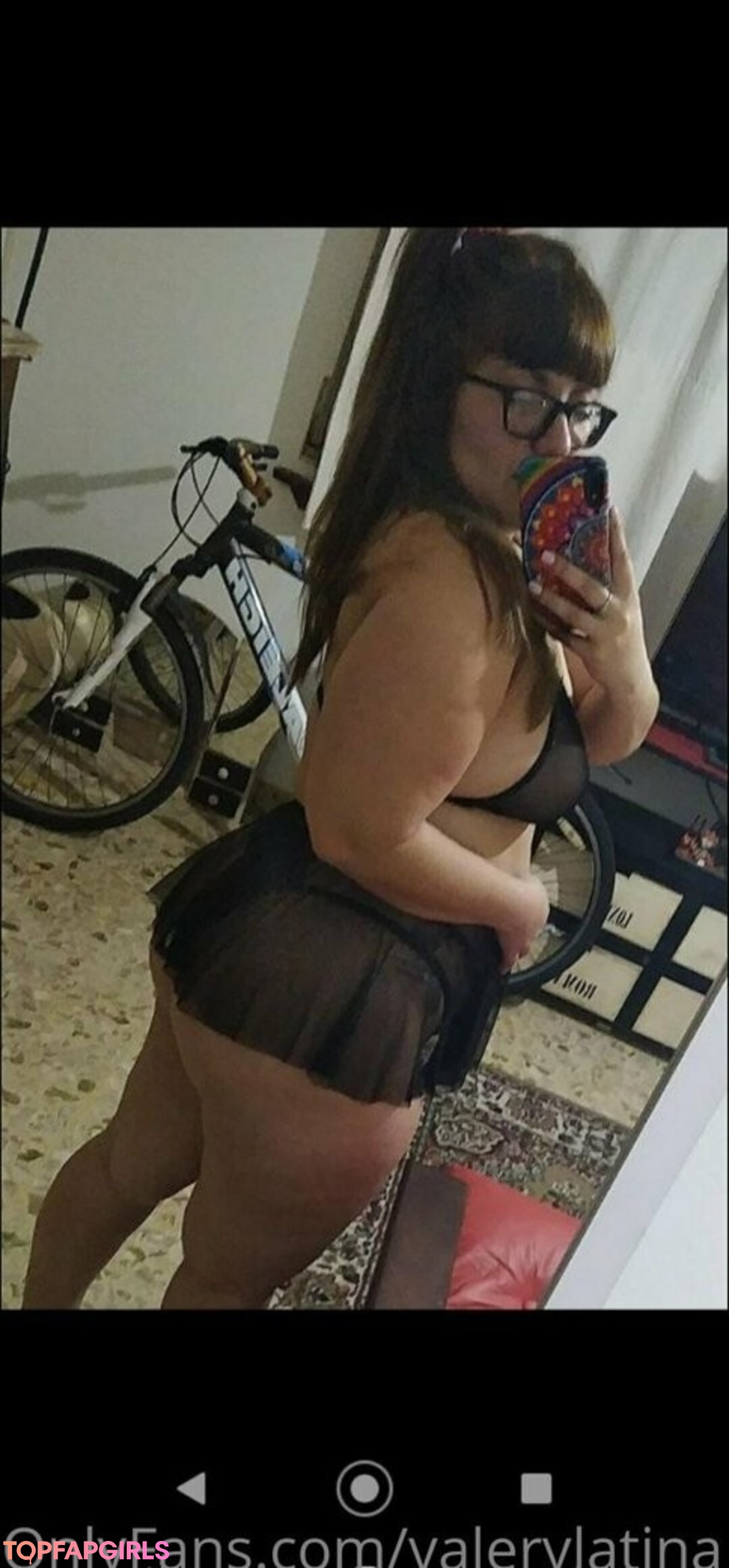 Foto desnuda filtrada de OnlyFans de Valerylatina #7 Foto desnuda filtrada de OnlyFans de Valerylatina #7