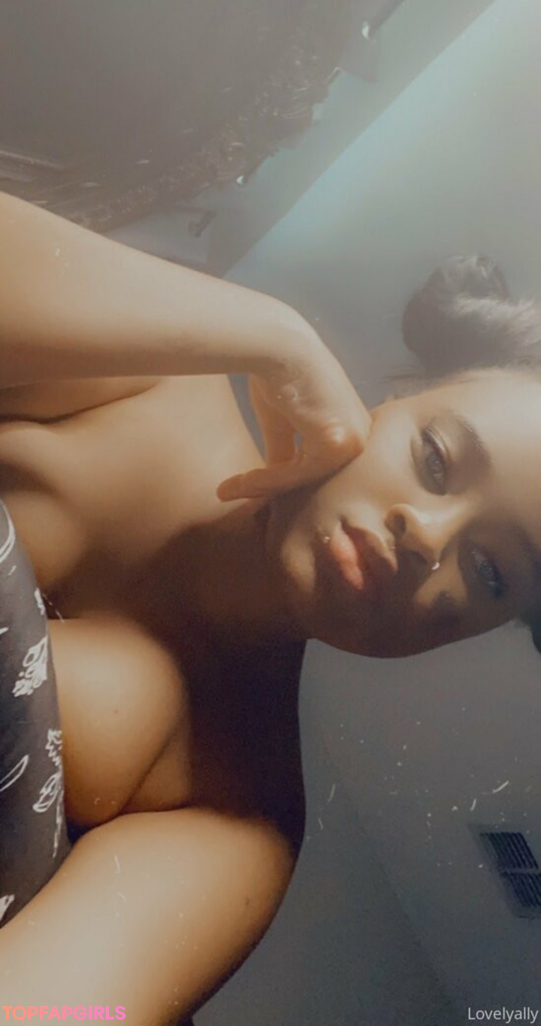 Foto desnuda filtrada de OnlyFans de Allysquirtss #43 Foto desnuda filtrada de OnlyFans de Allysquirtss #43