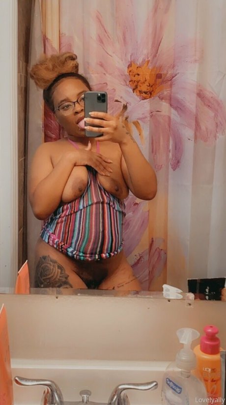 Allysquirtss