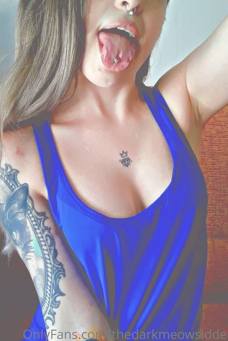 Foto desnuda filtrada de OnlyFans de Thedarkmeowsidde