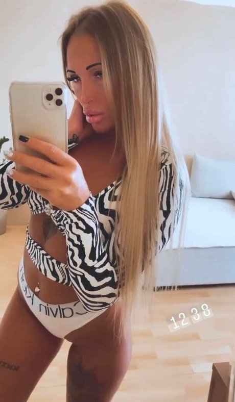 Tarnoczi Dalma