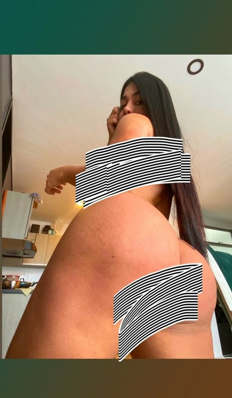 Foto desnuda filtrada de OnlyFans de Alejandra Suescun