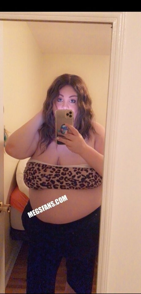 Foto desnuda filtrada de OnlyFans de Bustymeg