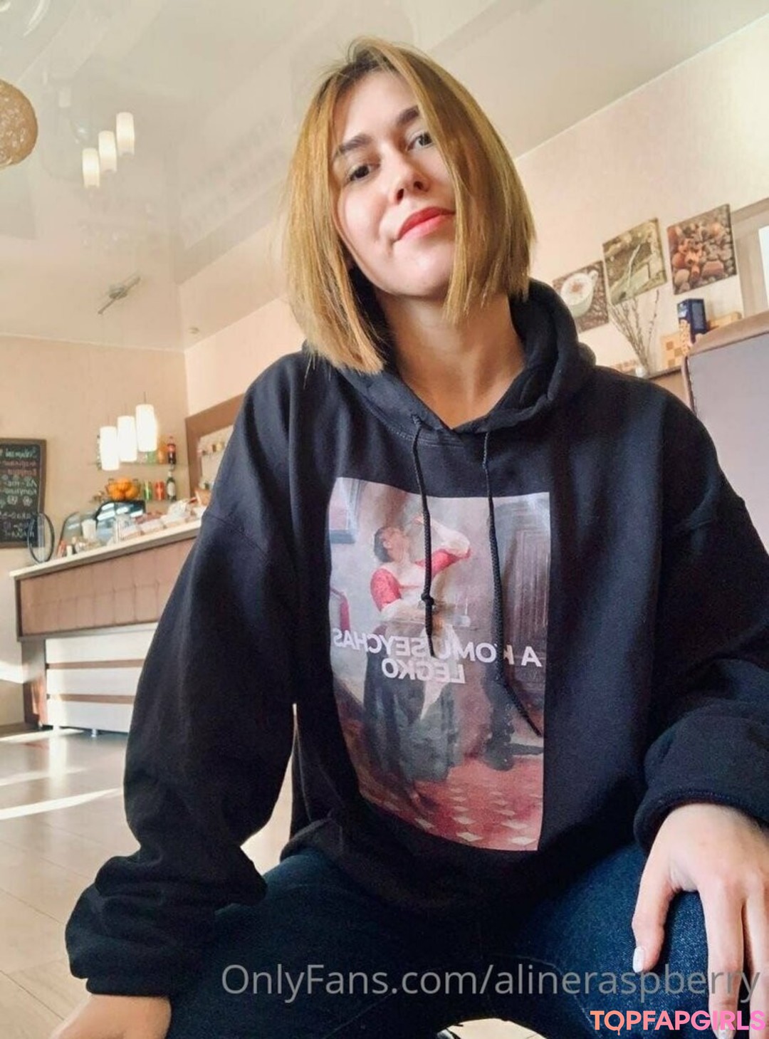 Foto desnuda filtrada de OnlyFans de Alineraspberry #2 Foto desnuda filtrada de OnlyFans de Alineraspberry #2