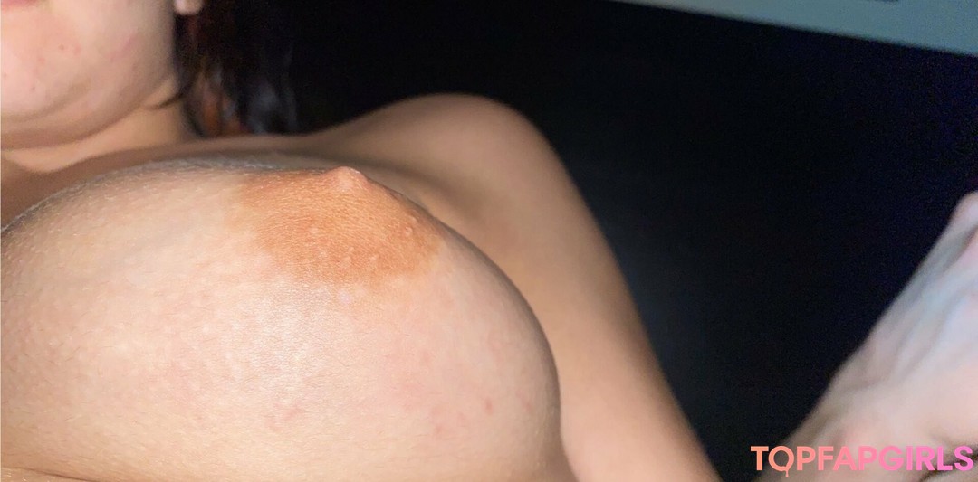 Foto desnuda filtrada de OnlyFans de Silkyvinyl #302 Foto desnuda filtrada de OnlyFans de Silkyvinyl #302