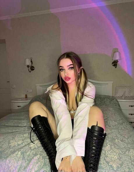 Tiana_crystal