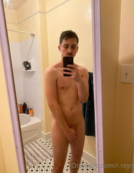 Foto desnuda filtrada de OnlyFans de Rreyn