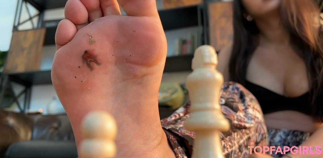 Foto desnuda filtrada de OnlyFans de Giantessroma #85 Foto desnuda filtrada de OnlyFans de Giantessroma #85