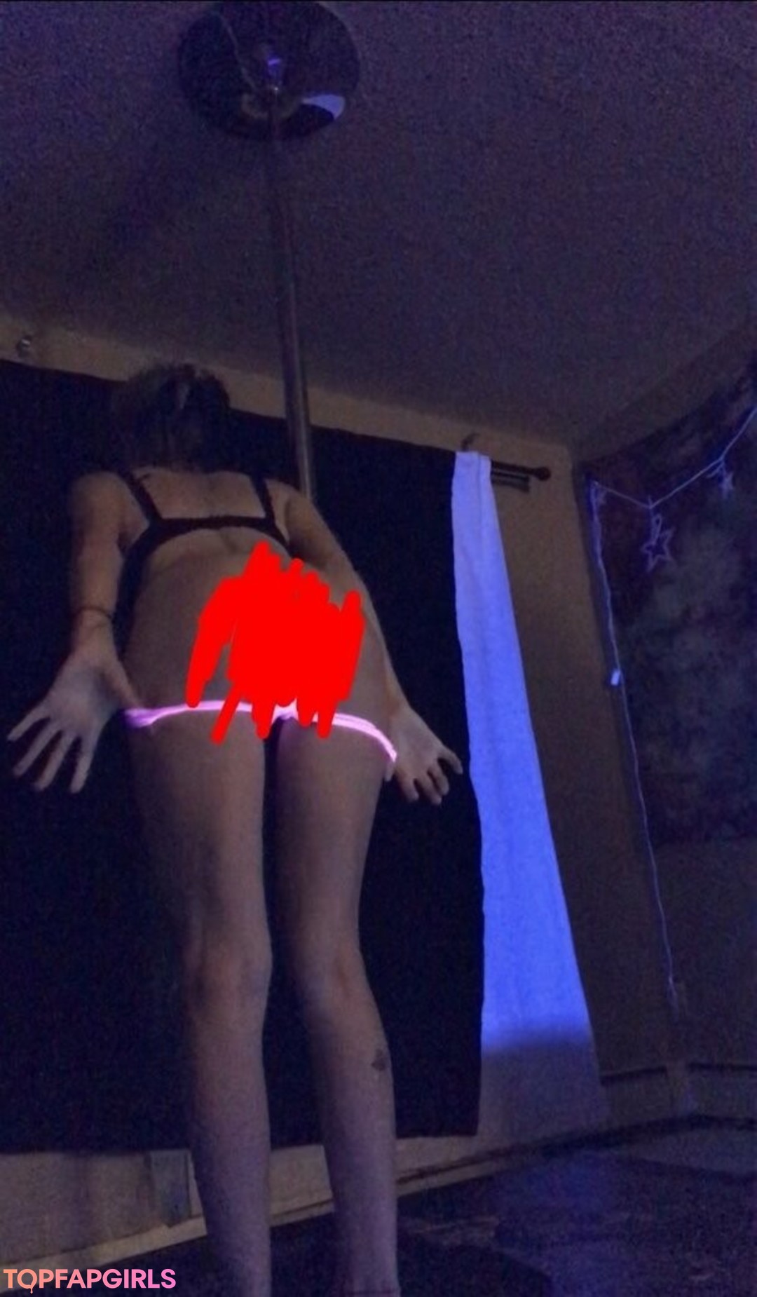 Foto desnuda filtrada de OnlyFans de Ashleyyyklein #3 Foto desnuda filtrada de OnlyFans de Ashleyyyklein #3