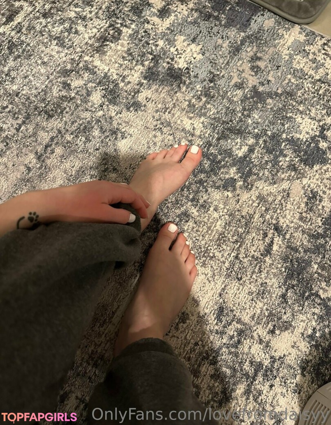Foto desnuda filtrada de OnlyFans de Lovefromdaisyy #29 Foto desnuda filtrada de OnlyFans de Lovefromdaisyy #29