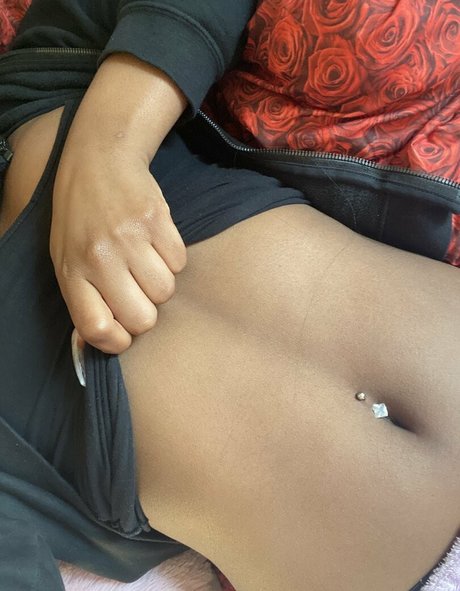 Foto desnuda filtrada de OnlyFans de Baezy