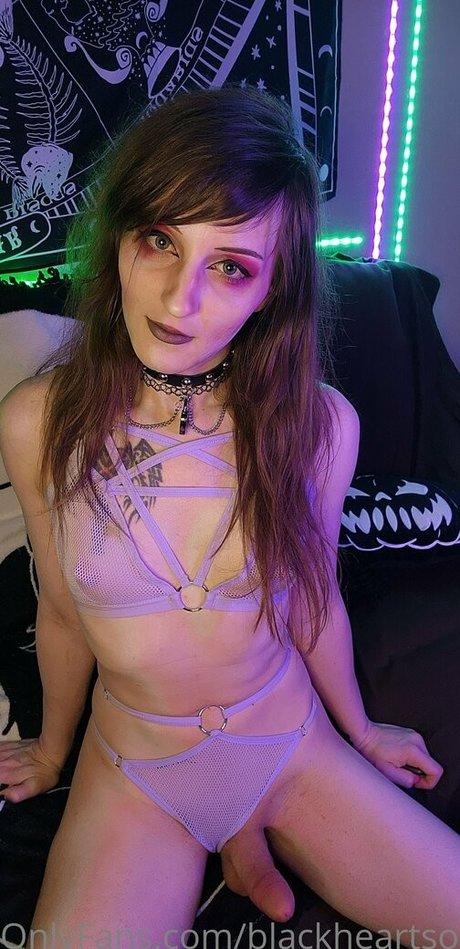 Foto desnuda filtrada de OnlyFans de Blackheartsora