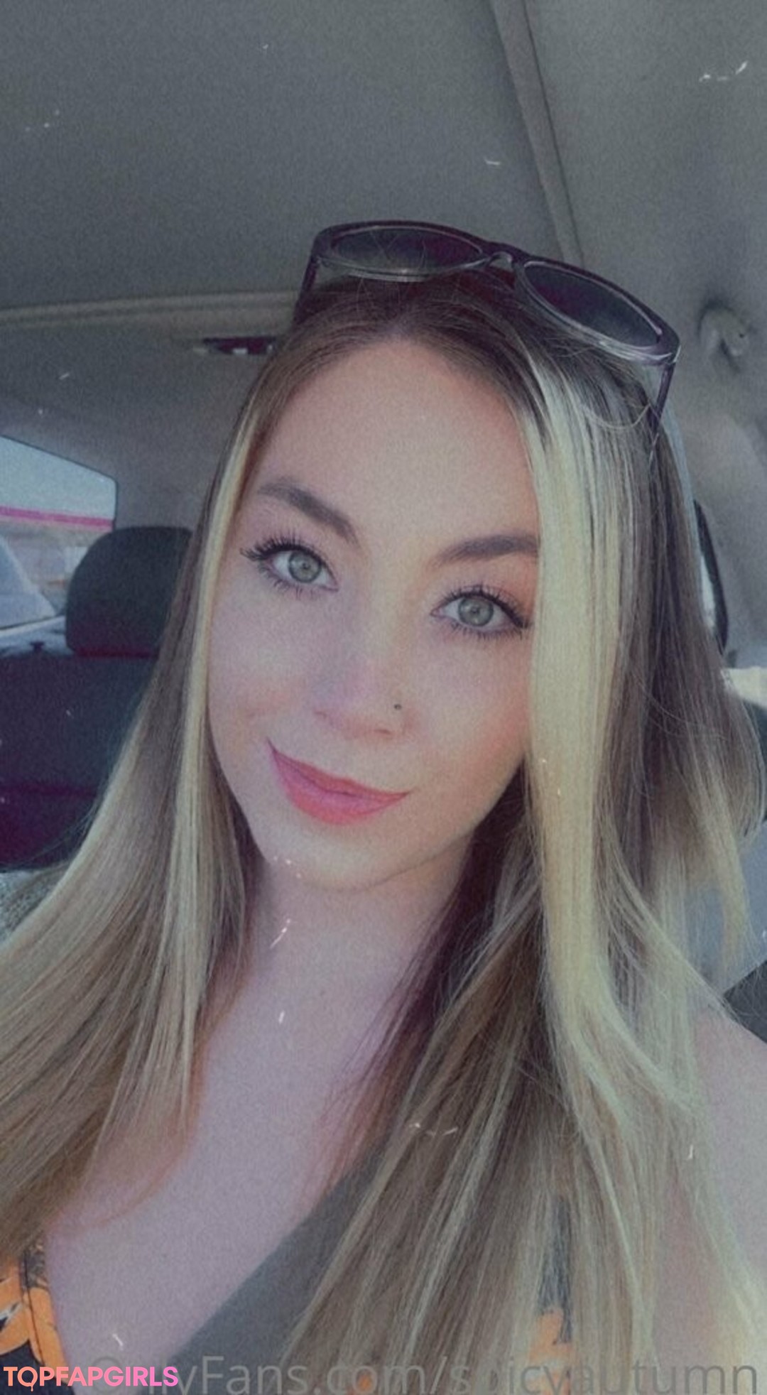 Foto desnuda filtrada de OnlyFans de Spicyautumn #25 Foto desnuda filtrada de OnlyFans de Spicyautumn #25