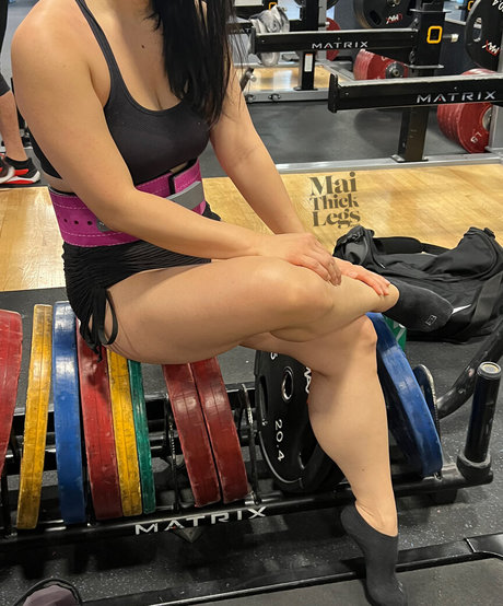 Foto desnuda filtrada de OnlyFans de Maithicklegs
