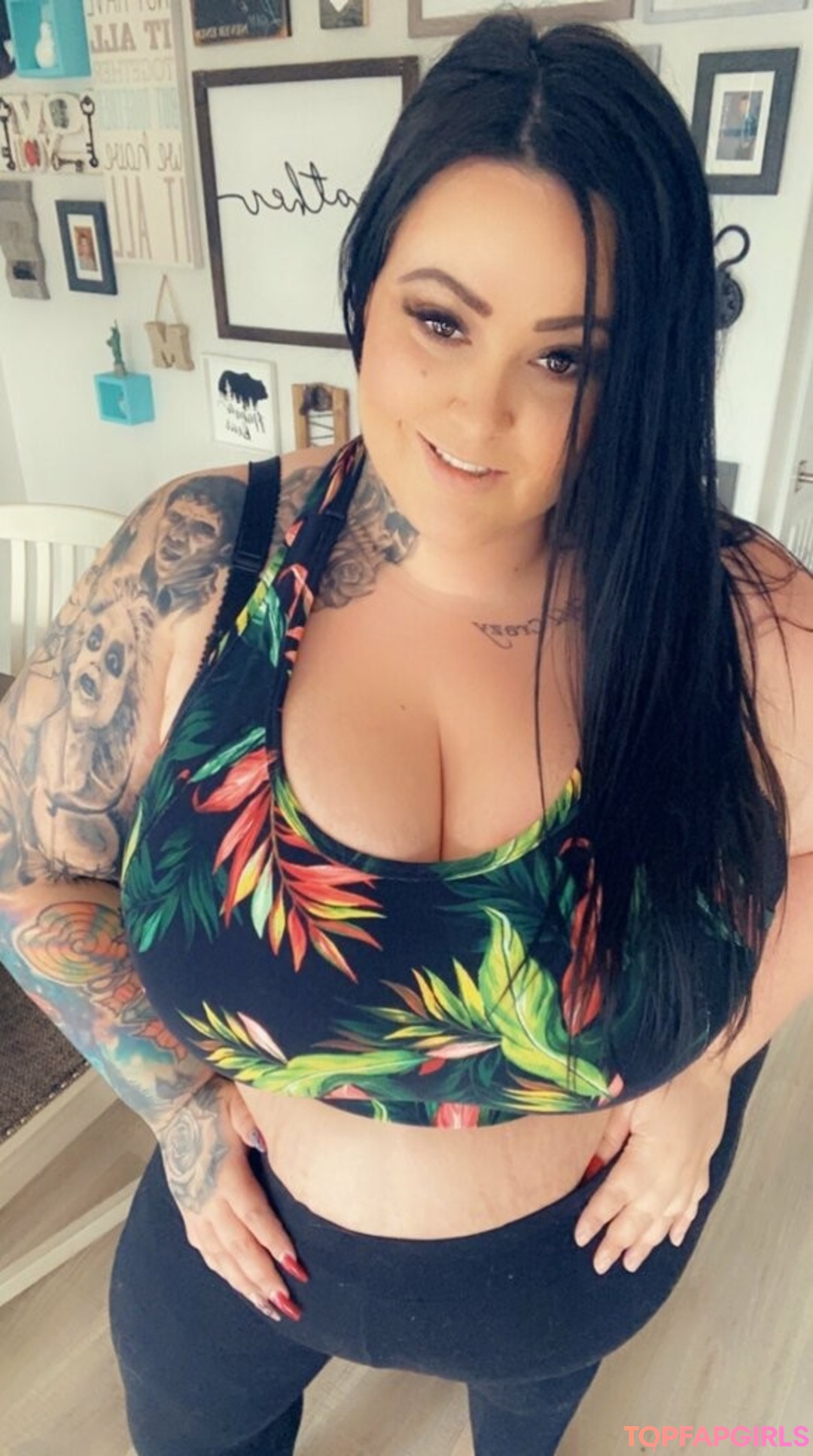 Foto desnuda filtrada de OnlyFans de Mandymajestic #43 Foto desnuda filtrada de OnlyFans de Mandymajestic #43