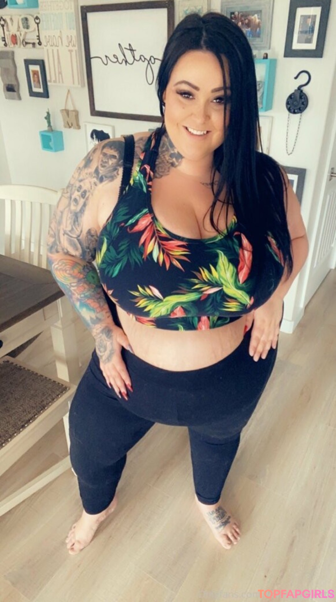 Foto desnuda filtrada de OnlyFans de Mandymajestic #44 Foto desnuda filtrada de OnlyFans de Mandymajestic #44