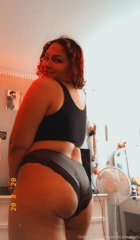Yourlocalewhore