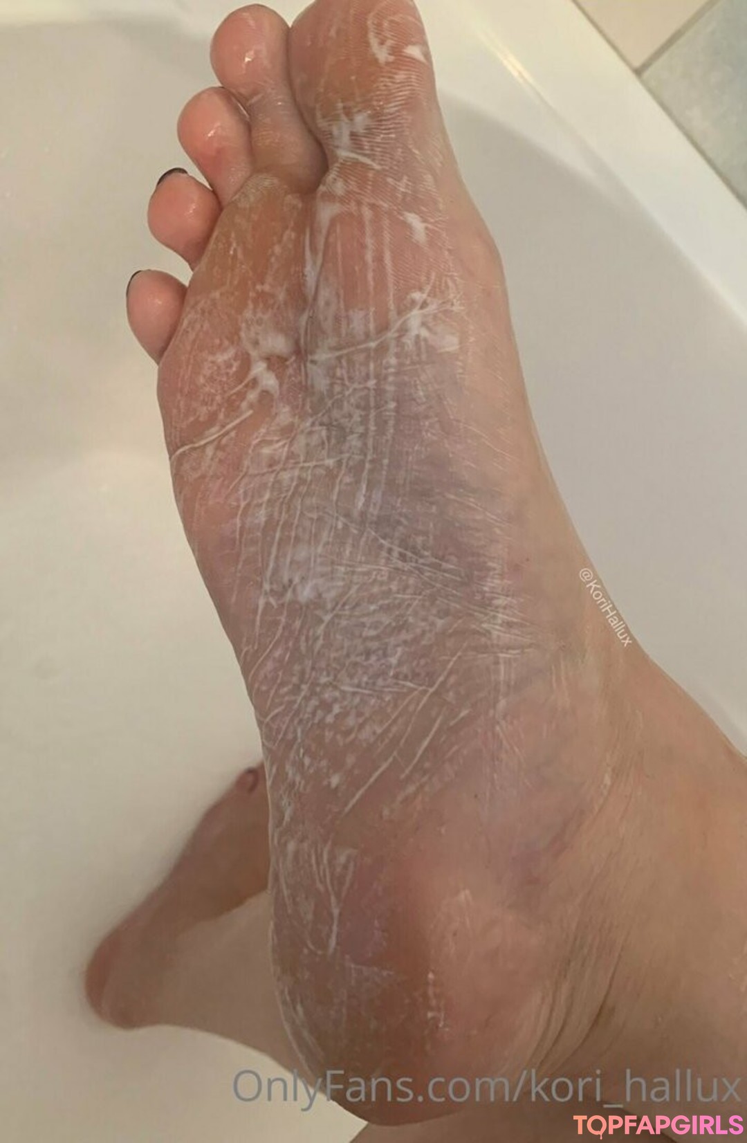 Foto desnuda filtrada de OnlyFans de Korihallux #8 Foto desnuda filtrada de OnlyFans de Korihallux #8