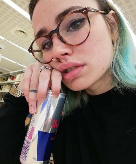 Foto desnuda filtrada de OnlyFans de Vxlqymia